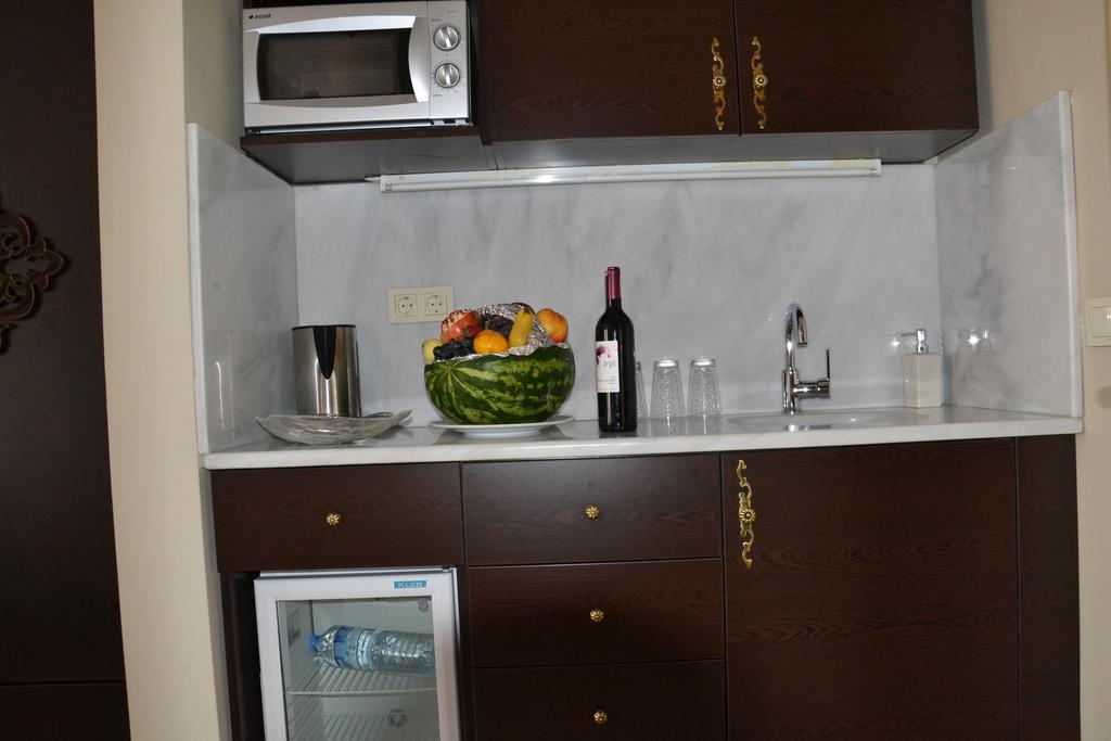 Cosmos Hotel Истанбул Екстериор снимка